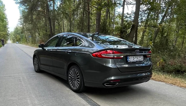 Ford Fusion cena 68900 przebieg: 121294, rok produkcji 2017 z Płock małe 121